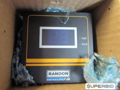 PEÇAS RANDON - ÁRVORES UNIVERSAIS, ANEL CARDAN, SERVOSTATOS, COLETORES, BOMBAS, CORREIAS DE TRANSMISSÃO, CILINDROS, VÁLVULAS E OUTROS (APROX.: 3.234 PÇS). (Ref.: RAD)