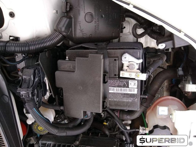 Fiat Argo Drive 1.3 série especial S-design, 2019/2020, Branco Alaska Perolizada, 3.789 KM, Flex, Câmbio Manual, Roda de liga leve, Kit multimídia "7", volante com comandos, IPVA 2021 pago, veículo com garantia de fábrica, laudo cautelar aprovado.