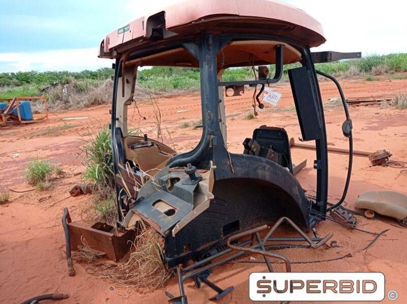 SUCATA DE TRATOR DE PNEUS CASE PUMA 205 (Ref.: RAD)