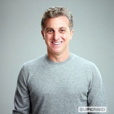 Luciano Huck - Acompanhar um dia de gravação com almoço no camarim, passagem e hospedagem em hotel 5 estrelas com acompanhante, um voo de helicóptero pela cidade