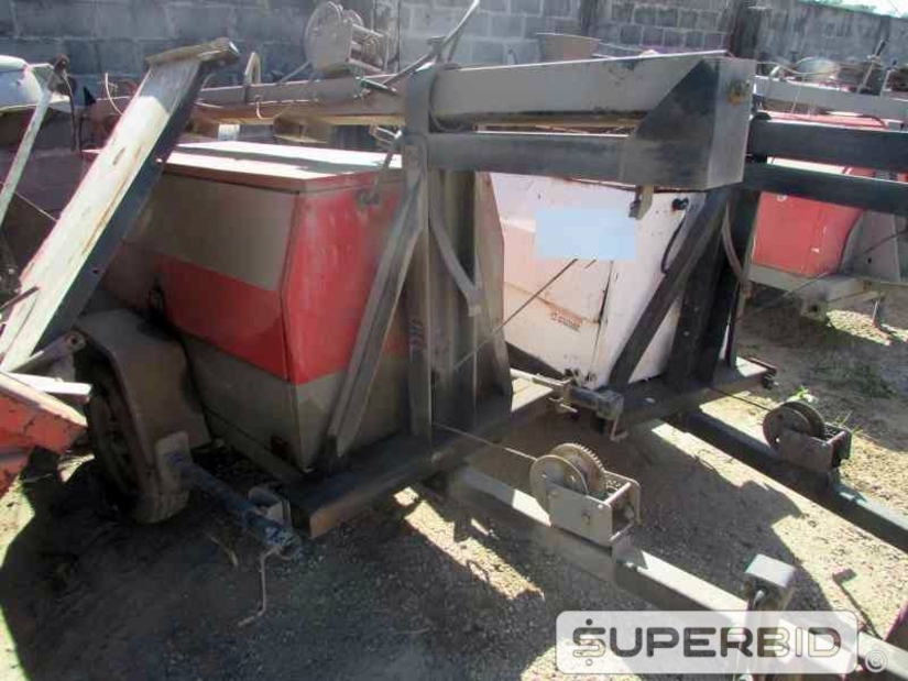 02 TORRES DE ILUMINAÇÃO Á DIESEL WACKER NEUSON LT4L, POT.: 4-6 KW. (Ref.: JEK)
