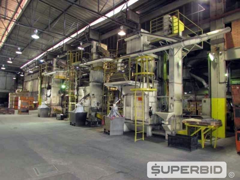 LINHA DE PRODUÇÃO JATEAMENTO COM 3 JATOS GRANALHA, ESTEIRA E CARRO CARREGADOR (Ref.: Linha Produção)