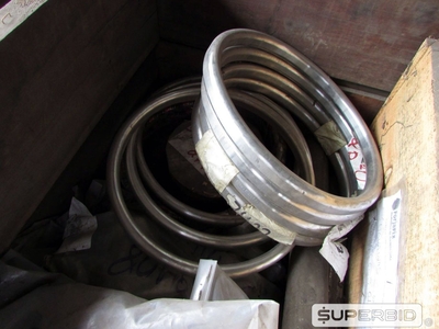 FLANGES E JUNTAS (APROX.: 89 PÇS). (Ref.: WMFF_UM02)