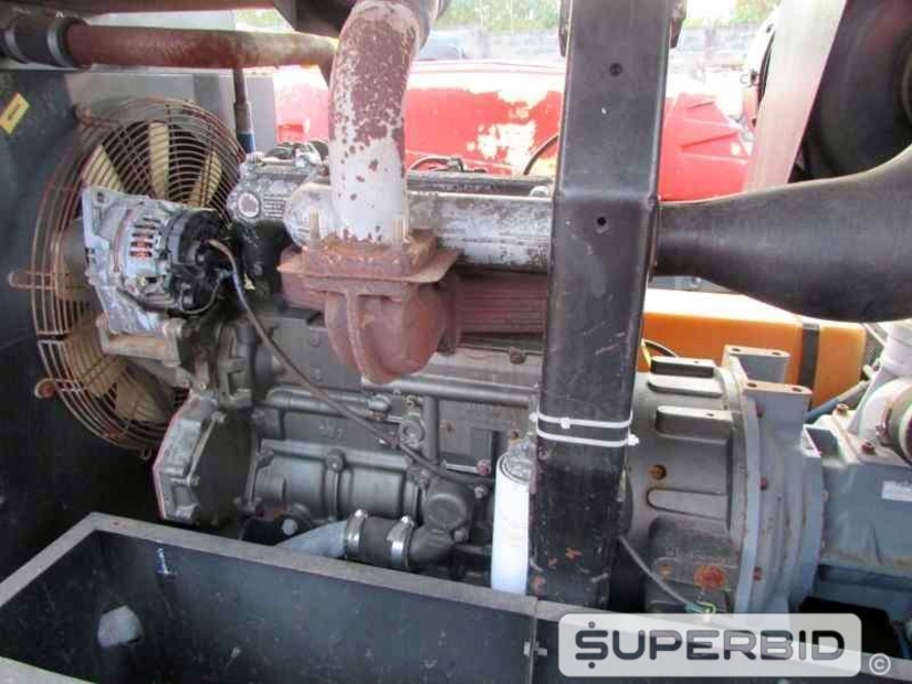 COMPRESSOR DE AR ATLAS COPCO XAS 136 280PCM-7B. . (Ref.: JEE)