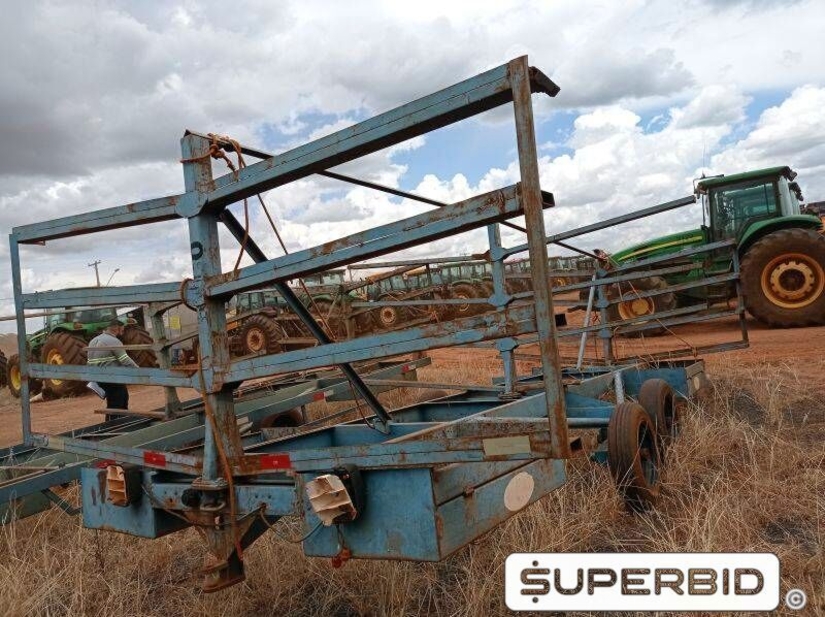 CARRETA TRANSPORTADORA DE TUBOS ESPINHA DE PEIXE HIDROSOLUTION, ANO: 2012 (Ref.: 939)