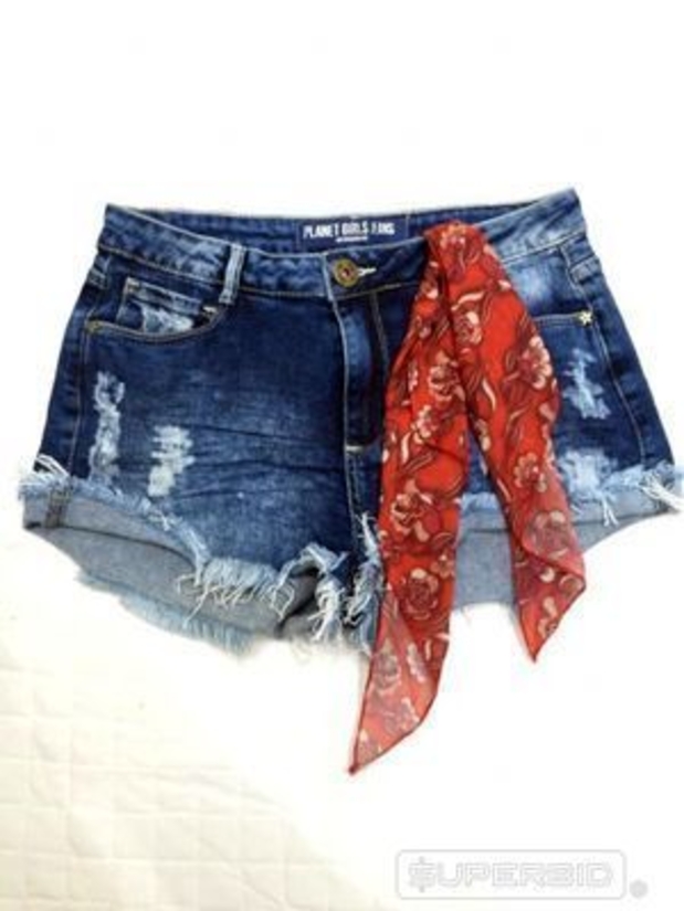 Cinthia Cruz - Shorts tamanho 38