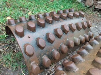 CAPA ROLO COMPACTADOR PÉ DE CARNEIRO, DIM: 1670 X 1080 MM (Ref.: RBN)