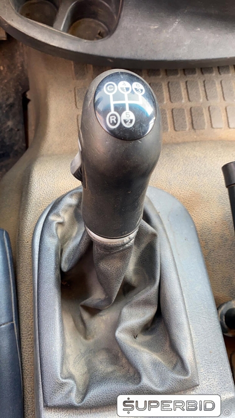 CAMINHÃO BASCULANTE VOLVO VM 330 6X4R, 2013/2013, Placa FINAL 6 (RJ), (Ref.: IBJ)