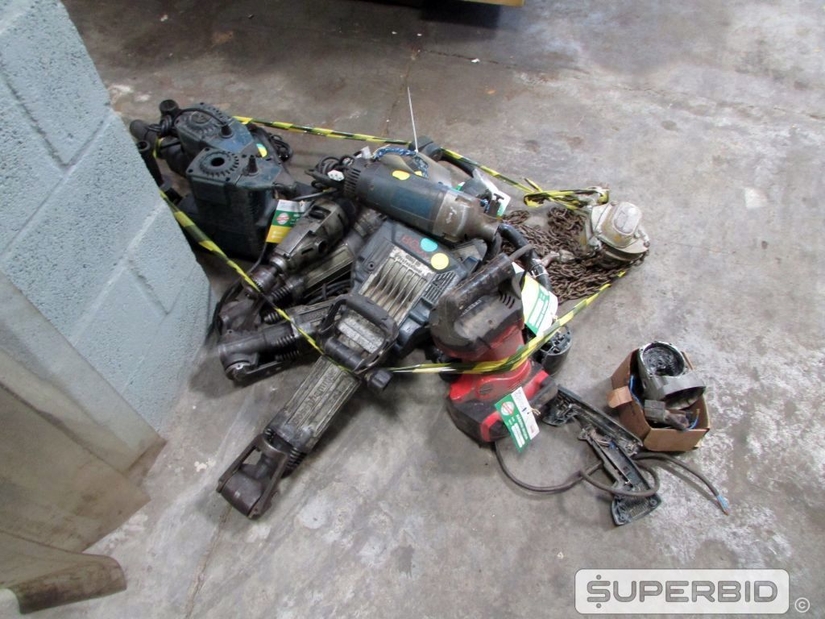 TALHA DE CORRENTE, ROMPEDORES ELÉTRICO, FURADEIRA, ESMERILHADEIRA E OUTROS (11 PÇS) (Ref.: FDO)