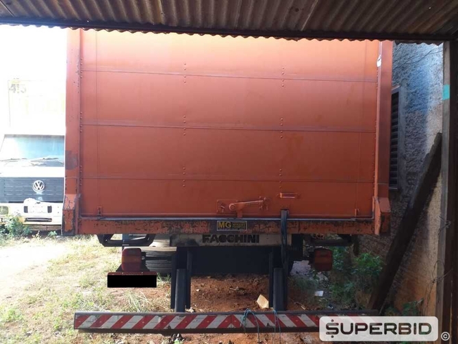 CAMINHÃO BAÚ VOLKSWAGEN 24.250 CNC 6X2 (BLINDADO), 2008/2009, Placa FINAL 6 (RS),