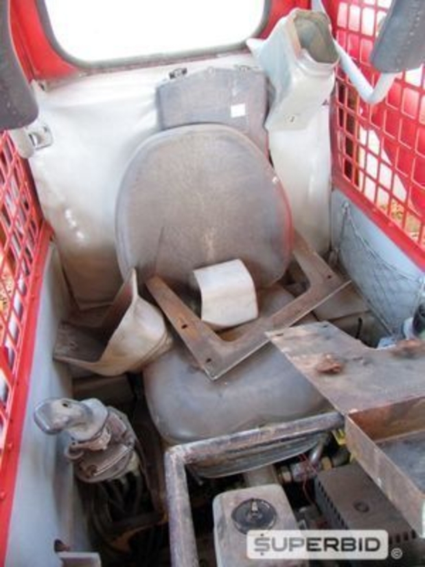 MINI CARREGADEIRA, CONCHA P/ MINI CARREGADEIRA E BOMBA CENTRÍFUGA (03 PÇS) (Ref.: FER)