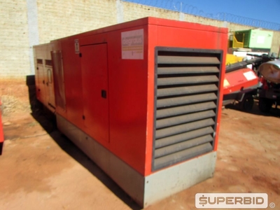 GRUPO GERADOR DIESEL, CAP.: 80 KVA, ANO 2008 (Ref.: PAR/ 10771010)