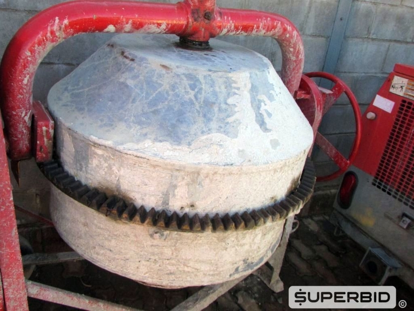 02 BETONEIRAS ELÉTRICAS, CAP.: 400L (Ref.: PAO/ 10240597/ 80241064)