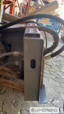 VALETADEIRA P/ MINI CARREGADEIRA (Ref.: IB)