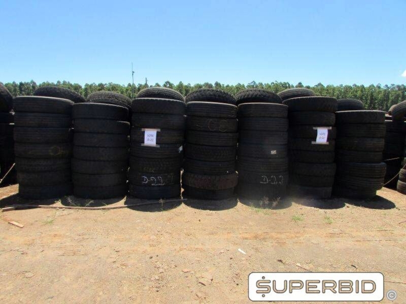 100 SUCATAS DE PNEUS DIVERSAS MEDIDAS (Ref.: D-22)