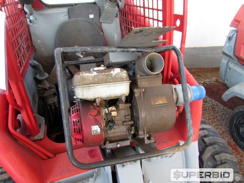 MINI CARREGADEIRA, CONCHA P/ MINI CARREGADEIRA E BOMBA CENTRÍFUGA (03 PÇS) (Ref.: FER)