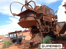 SUCATA DE COLHEDORA CASE (Ref.: RAJ)