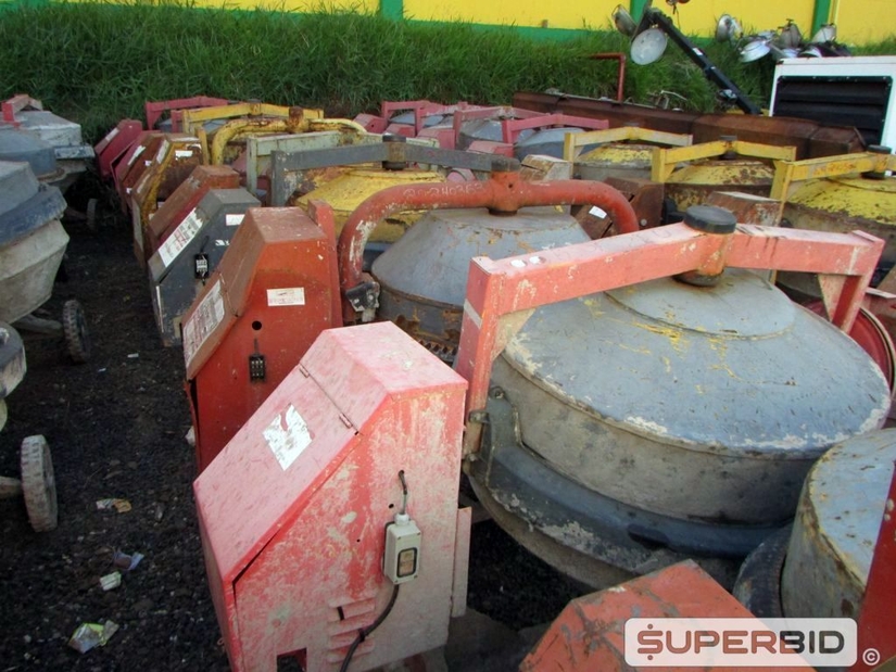 09 BETONEIRA ELÉTRICA, MOD.: 400LTS (Ref.: PBX)