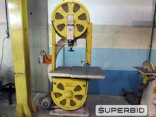 01 AFIADORA DE BASTÃO PARA METAL DURO REGMED ABV, ANO 1981, SÉRIE.: 604/65 E 01 SERRA DE FITA TITAN (Ref.: 12140-778-12134)