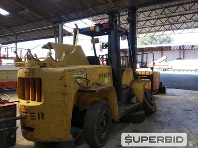 EMPILHADEIRA Á GÁS HYSTER , ANO: 2017, CAP: 7 TON, SÉRIE: NÃO IDENTIFICADO (Ref: RBM)