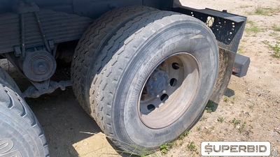 CAMINHÃO BASCULANTE  VOLVO VM 330 6X4R, 2013/2013, Placa FINAL 3 (RJ),  (Ref.: ICE)