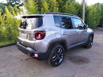 Jeep Renegade Limited 1.8 16V, 2019/2020, Cinza antique metálico, Flex, 6.017 KM, Câmbio Automático, Kit Multimídia "7" completo , Sensor de ré, Bancos em Couro, IPVA 2021 pago, Veículo com garantia de fábrica, Laudo cautelar aprovado.