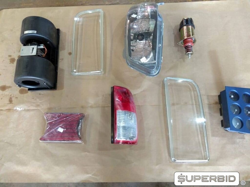 MATERIAIS DIVERSOS PARA VEÍCULOS