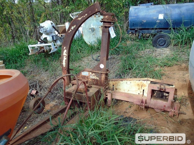 IMPLEMENTOS AGRÍCOLAS (Ref.: SBI)