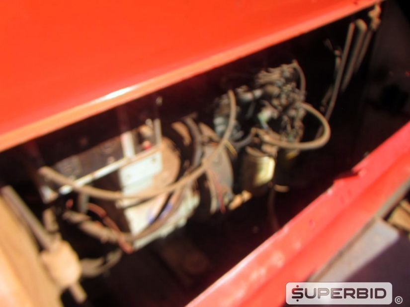 04 TORRES DE ILUMINAÇÃO TEREX E ALTLAS, MOD.: RL400 E QLTM20 (Ref.: PAV)