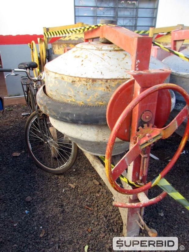 09 BETONEIRA ELÉTRICA, MOD.: 400LTS (Ref.: PBX)