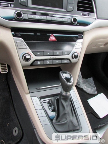 HYUNDAI ELANTRA 2.0 AUT, 2015/2016, PL.: SEM EMPLACAMENTO (Ref.: WGS/REM)