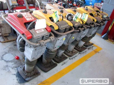 06 COMPACTADORES DE SOLO WACKER, MOD.: BS 50-2 GASOLINA (Ref.: PAA)