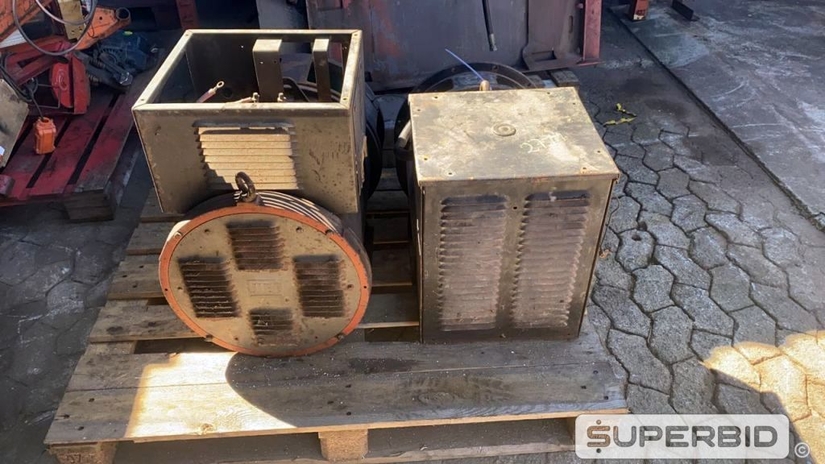 SUCATA DE 02 ESTATORES DE GERADOR (Ref.: IP)