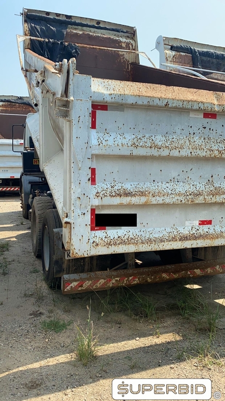CAMINHÃO BASCULANTE  VOLVO VM 330 6X4R, 2012/2012, Placa FINAL 7 (RJ),  (Ref.: IBQ)