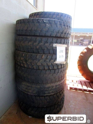 15 SUCATAS DE PNEUS 1100R22 SEM RECAPE (Ref.: D-35)