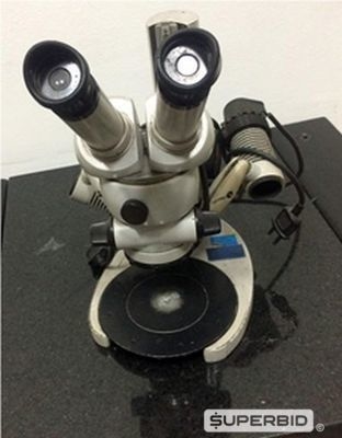 MICROSCÓPIO ZEISS (Ref.: 2992)