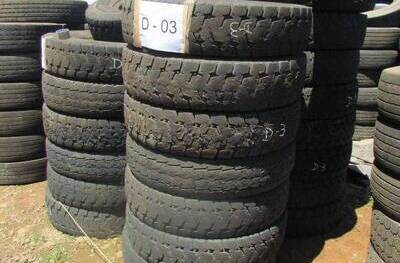 30 SUCATAS DE PNEUS 1000R20 SEM RECAPE (Ref.: D-03)