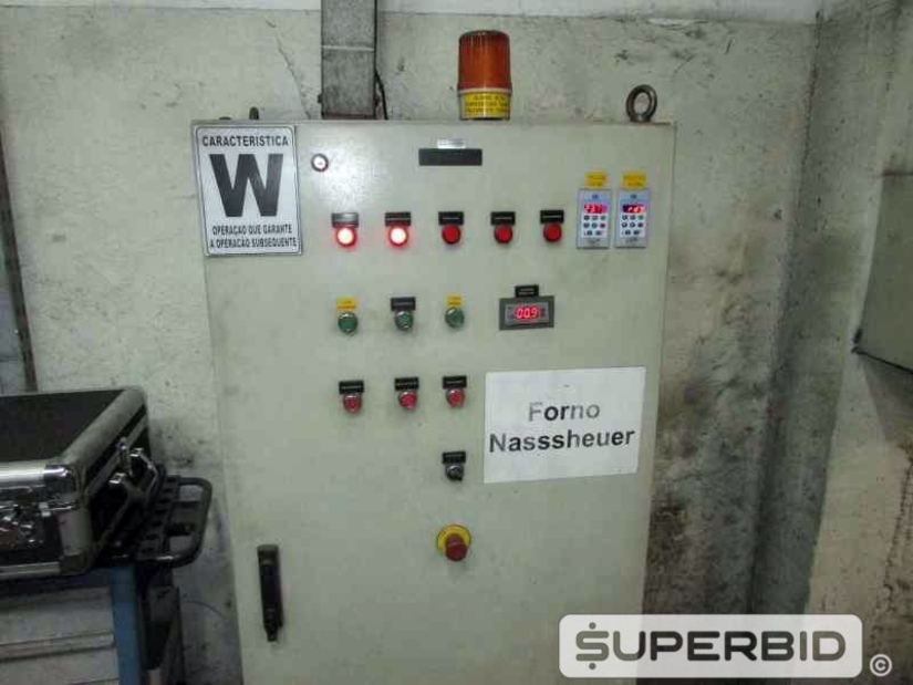 FORNO TRATAMENTO TÉRMICO NASSHEUER CONTINUO, ANO 1985, SÉRIE.: 641170, CAP. 1200 KG/H (Ref.: 12212)