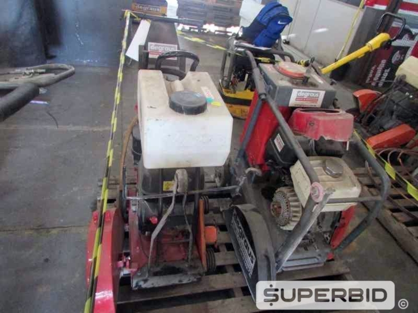 CORTADORA DE PISO NORTON C13E 13CV E CORTADORA DE PISO WACKER NEUSON BFS 130 13CV, (04 PÇ.) (Ref.: JCB)