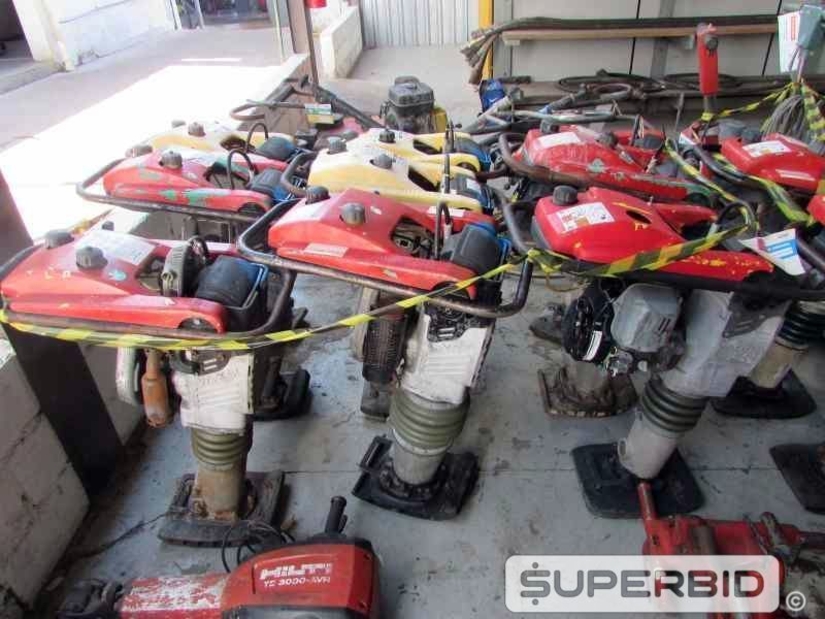 09 COMPACTADORES DE SOLO A GASOLINA WACKER NEUSON (Ref.: JCR)