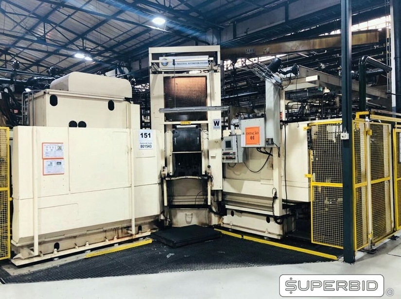 MÁQUINA CNC DE 3 EIXOS COMANDO SIEMENS 840C STAMA MC530, SÉRIE: E5321133-402, ANO: 2005