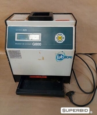 01 UNID. DETERMINADOR DE UMIDADE DE CEREAIS USADO, MODELO G 800, MARCA GEHAKA.(SEM COPO)