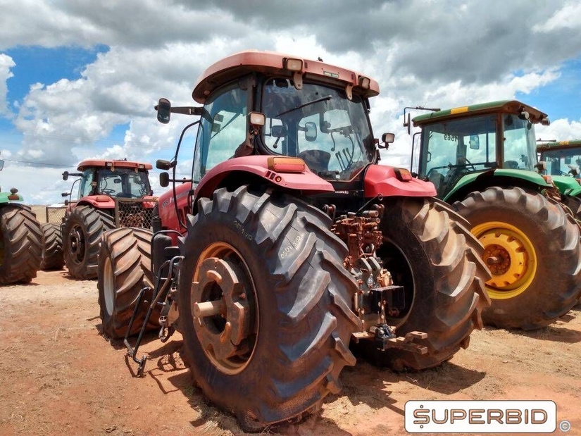 TRATOR DE PNEUS CASE PUMA 205 4X4, ANO: 2013, SÉRIE: HCCZC205EDCR14794 (Ref: 1325)