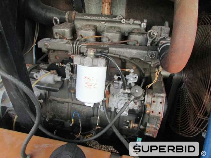 COMPRESSOR DE AR ATLAS COPCO XAS 136 280PCM-7B. . (Ref.: JEE)