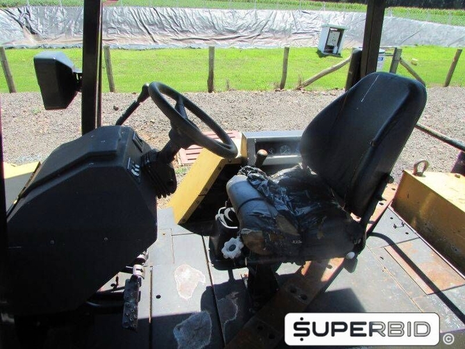 PÁ CARREGADEIRA MASSEY FERGUSSON MF 4X4, ANO: 2009, SÉRIE: 964P274259 (Ref: JA/1898)