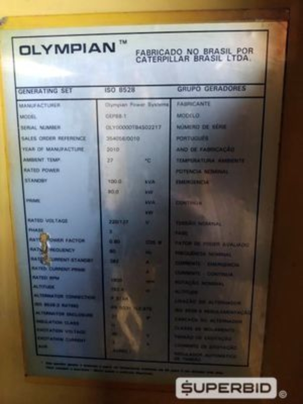 GRUPO GERADOR Á DIESEL OLYMPIAN CATERPILLAR GEP 88-1, ANO:2010, SÉRIE: OLY00000TB4S02217, POT: 80/100 KVA CARENADO (Ref.: RBE)