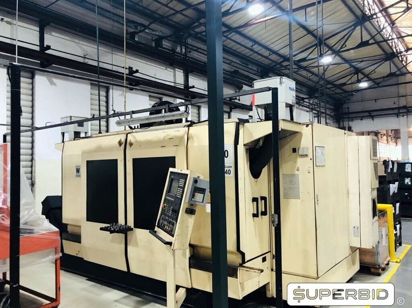 MÁQUINA CNC DE 3 EIXOS COMANDO SIEMENS 840C STAMA MC530, SÉRIE: E5321133-402, ANO: 2005