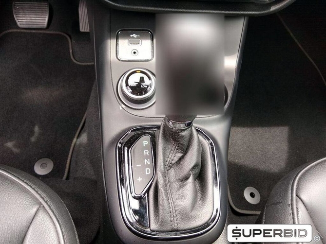 Fiat Toro Freedom 16V 2.0 4x4, 2019/2020, Branco Polar perolizada, 10.446 KM, Diesel, Câmbio Automático, Kit Multimídia "7" completo, Sensor e Câmera de ré, Bancos em Couro, IPVA 2021 pago, Veículo com garantia de fábrica, Laudo cautelar aprovado.