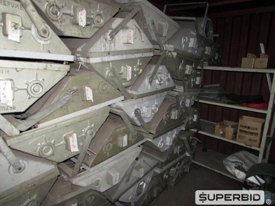 REFLETORES E REATORES (APROX. 195 PÇ) (Ref.: WMFS_UM02)