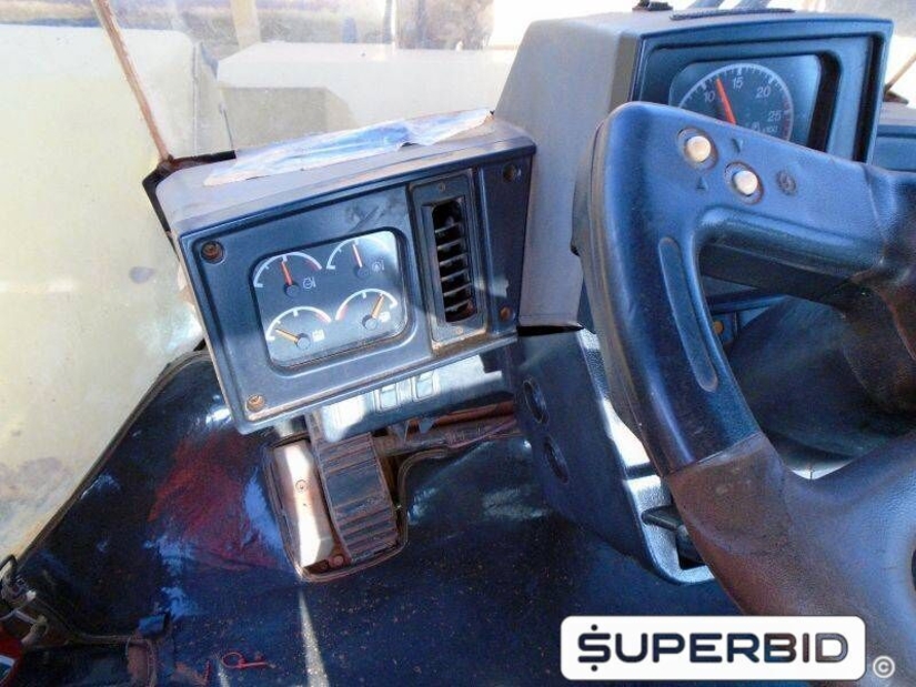 TRATOR DE PNEUS CATERPILLAR 824H, ANO: 2006, CAP: 4,6M³, SÉRIE: CAT0824H1ASX00452 (Ref: TP 4005)